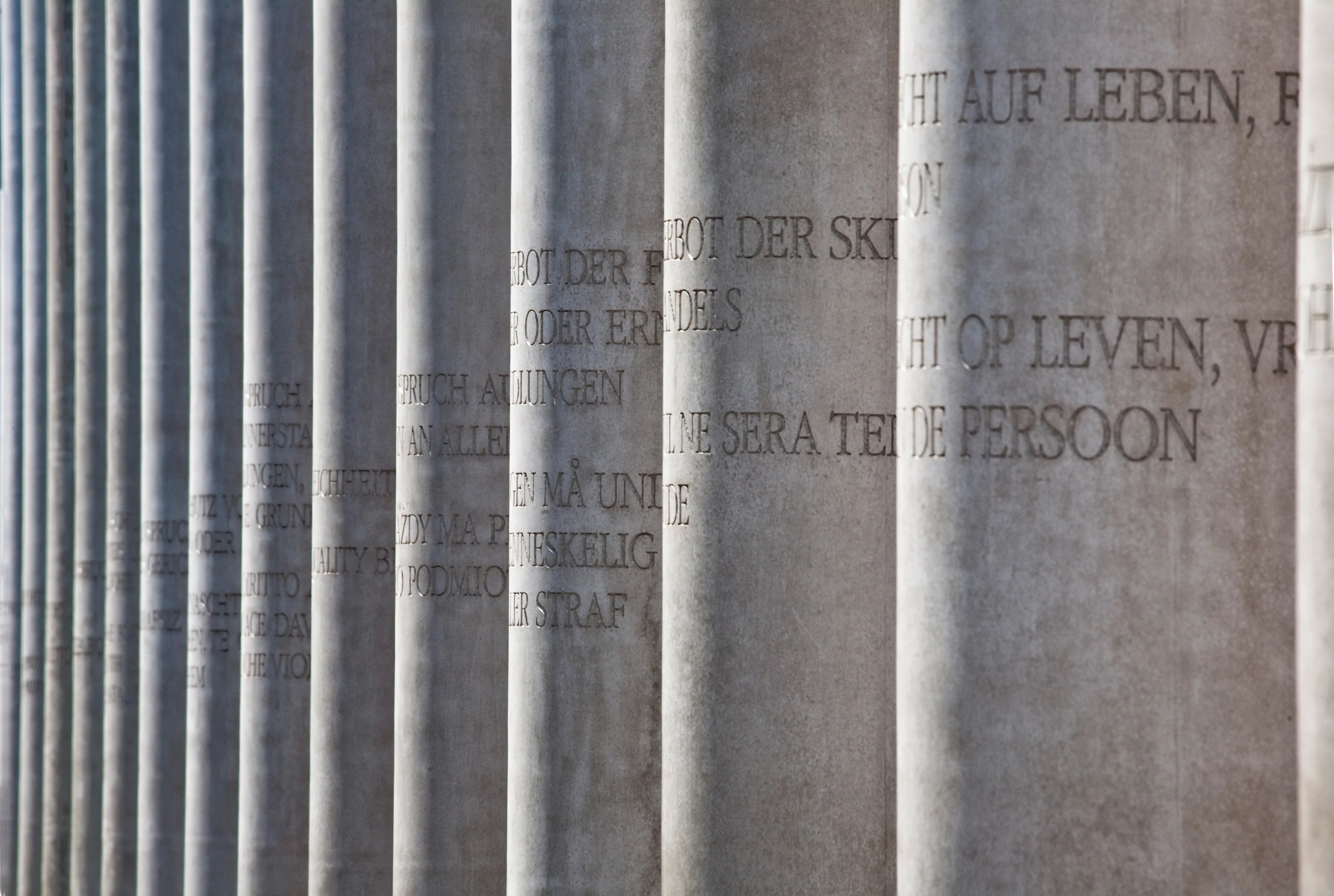 🏛️ 인권의 길(슈트라세 데어 멘셴레히테)